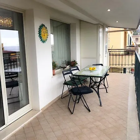 Apartment Atticus Giardini Naxos